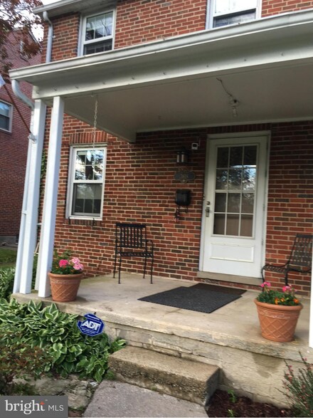 3618 Eastwood Dr, Baltimore, MD 21206