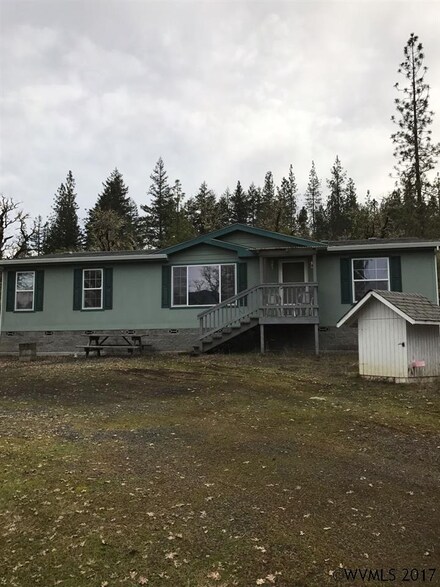 1321 Ragsdale Rd, Trail, OR 97541