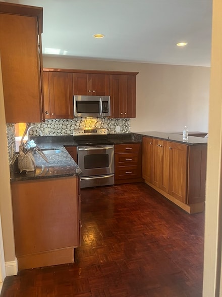 19 Salutation St Unit 52, Boston, MA 02109