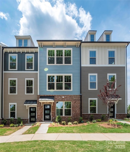 116 Judson Ave, Charlotte, NC 28208