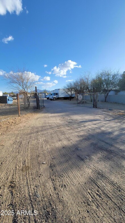 11341 W Roeser Rd Unit 5, Tolleson, AZ 85353