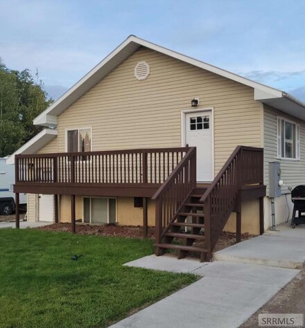 1514 N 1054 E, Terreton, ID 83450