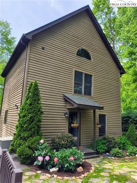 888 Benjamin Dr, Boone, NC 28607