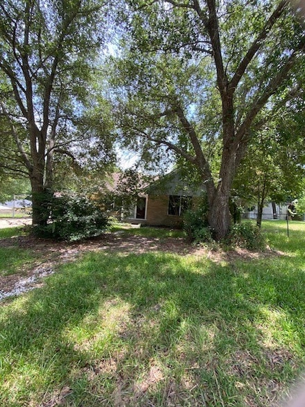 1425 15th St, Huntsville, TX 77340