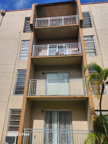 4841 NW 7th St Unit 2034, Miami, FL 33126