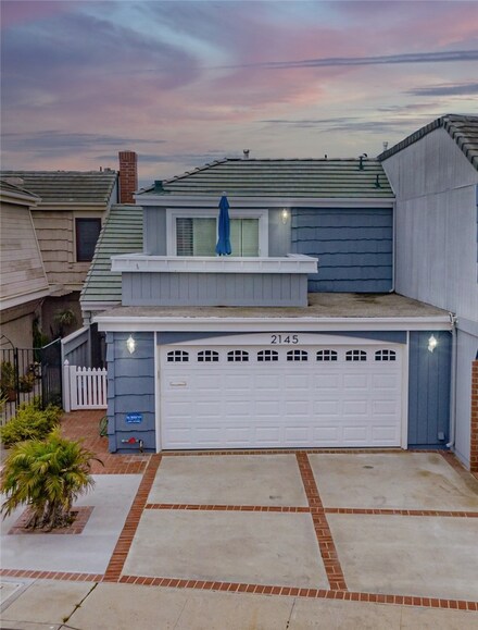 2145 Kingsbridge Way, Oxnard, CA 93035