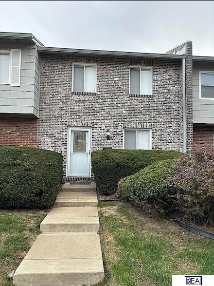 5136 S 126th Plaza Unit 13, Omaha, NE 68137