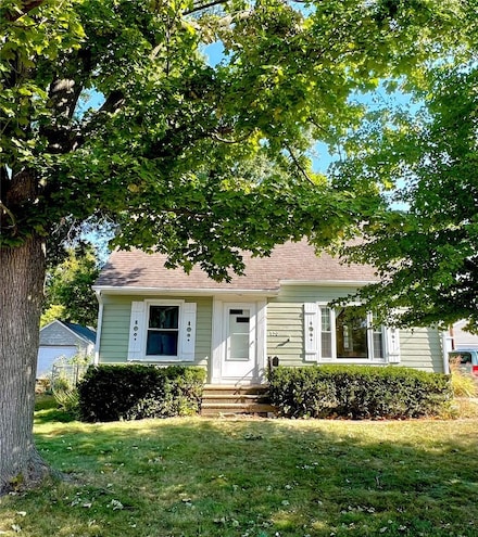 650 Memorial Dr SE, Cedar Rapids, IA 52403