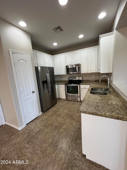 7132 S 7th Ln Unit 64, Phoenix, AZ 85041