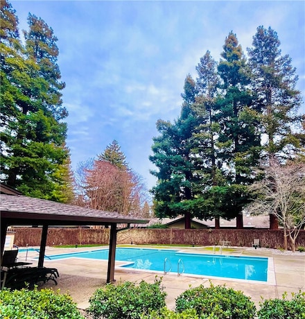 20 Northwood Commons Place, Chico, CA 95973