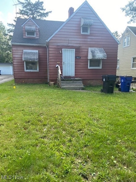 3853 Lee Heights Blvd, Cleveland, OH 44128