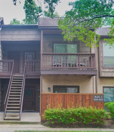 11711 Memorial Dr Unit 683, Houston, TX 77024