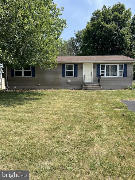 29 E Locust Ln Unit 28, New Oxford, PA 17350