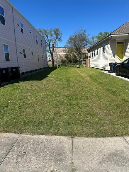 4123 Willow St, New Orleans, LA 70115