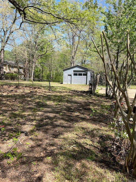8511 Dreher Ln, Little Rock, AR 72209