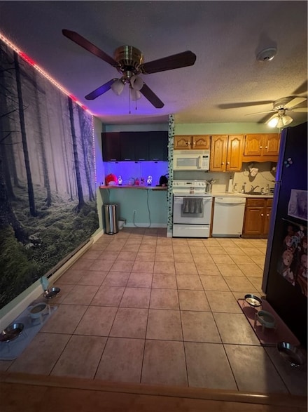 11 Apple Valley Pkwy Unit 8, Greenville, RI 02828