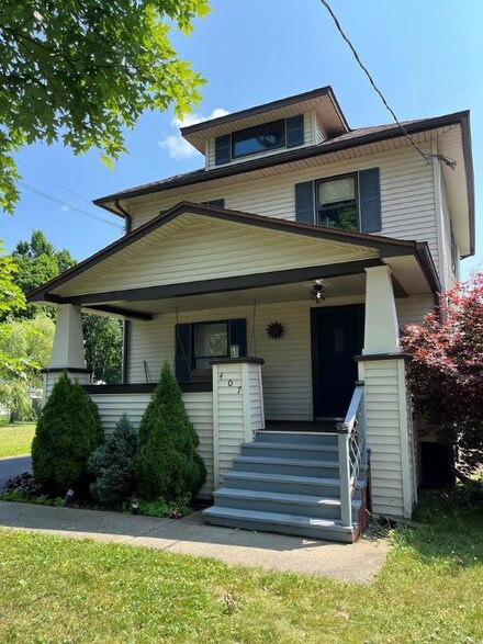 407 Morrowfield Ave, Elmira, NY 14904