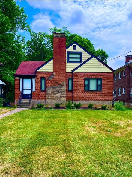 6340 Hamilton Ave, Cincinnati, OH 45224