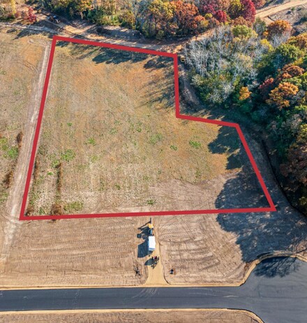 1285 Eagle View Ln, Saint Joseph Township, WI 54082