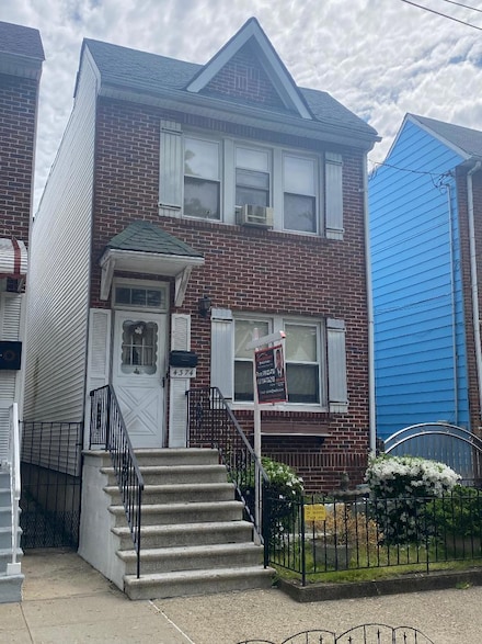 4374 de Reimer Ave, Bronx, NY 10466