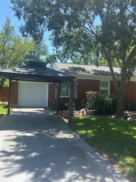 10420 Aledo Dr, Dallas, TX 75228