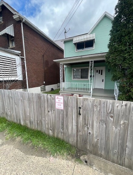 101 River Ave, Natrona Heights, PA 15065