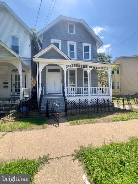 724 Hunter St, Gloucester City, NJ 08030