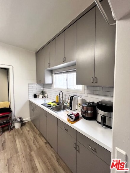 1225 S Normandie Ave, Los Angeles, CA 90006