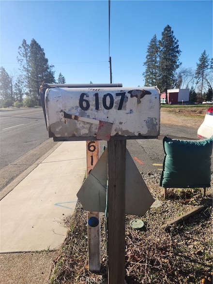 6107 Clark Rd, Paradise, CA 95969