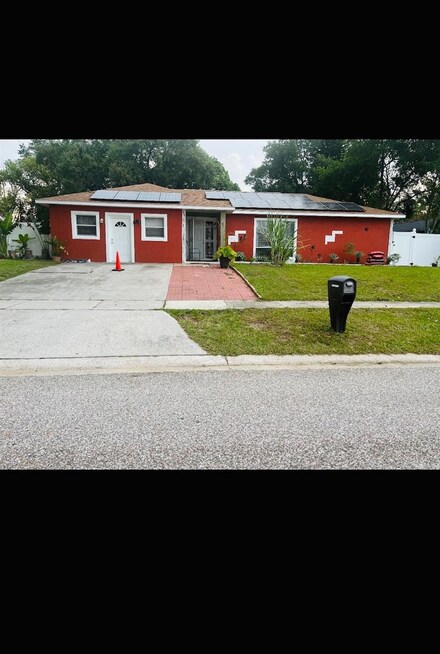 7229 Pleasant Dr, Orlando, FL 32818