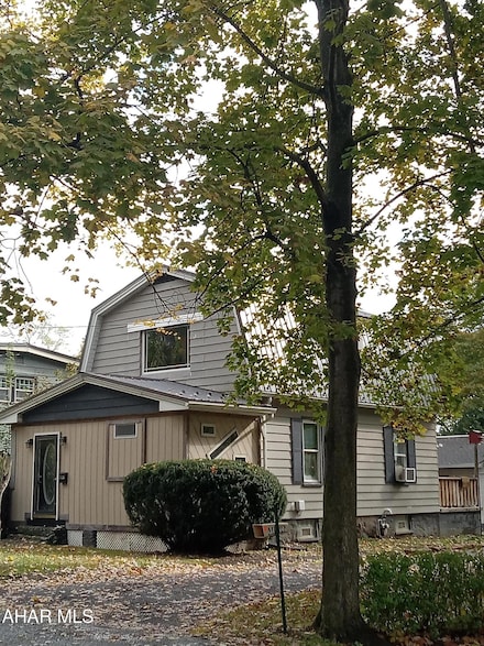 5425 Broad Ave, Altoona, PA 16601