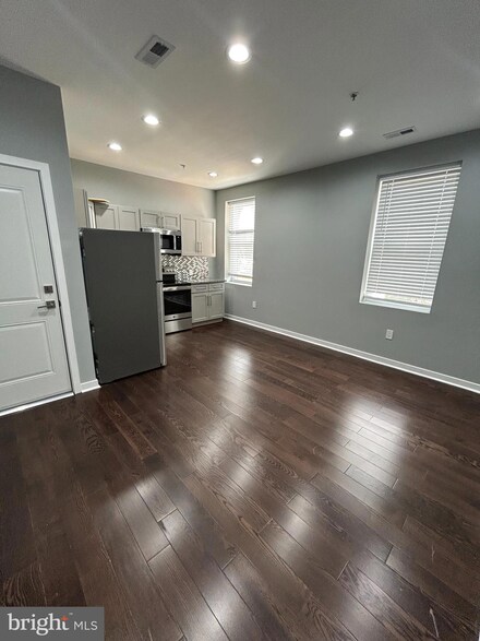 1801 W Venango St Unit 4, Philadelphia, PA 19140