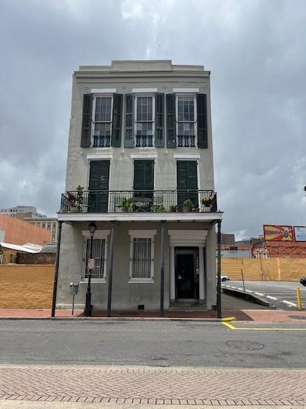 1026 Conti St Unit 4, New Orleans, LA 70112