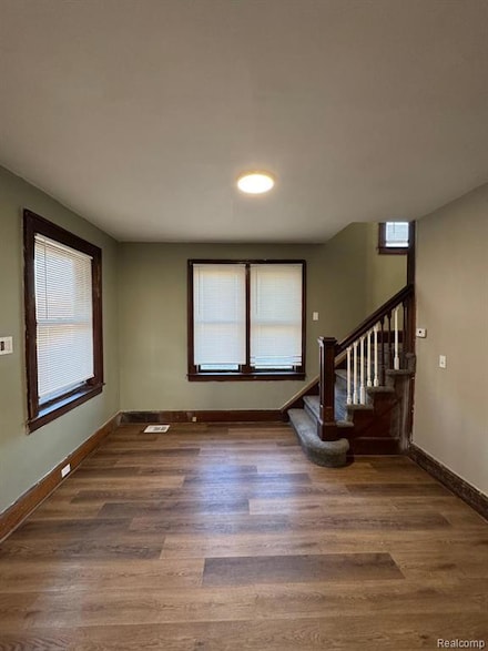 291 Highland St, Highland Park, MI 48203