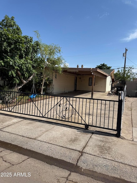 5131 W Earll Dr, Phoenix, AZ 85031
