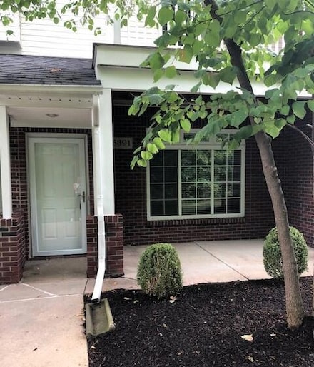 5391 Twin Oaks Dr Unit 128, Sterling Heights, MI 48314