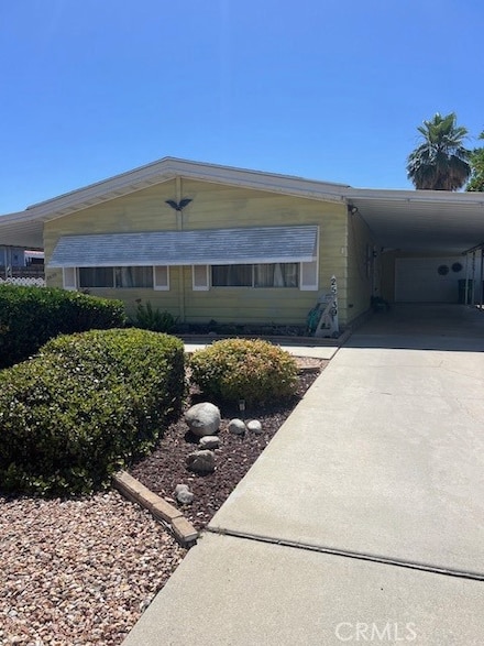 25139 W Posey Dr, Hemet, CA 92544