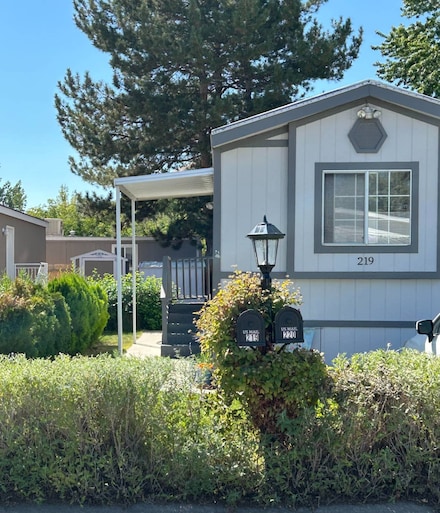 219 Lucky Ln, Reno, NV 89502