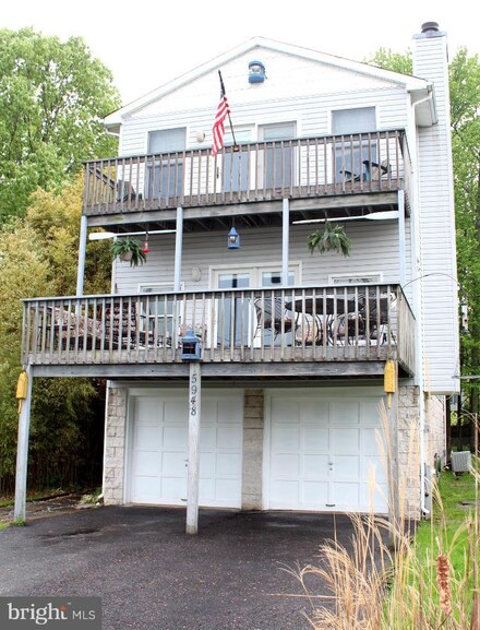 5948 2nd St, Deale, MD 20751