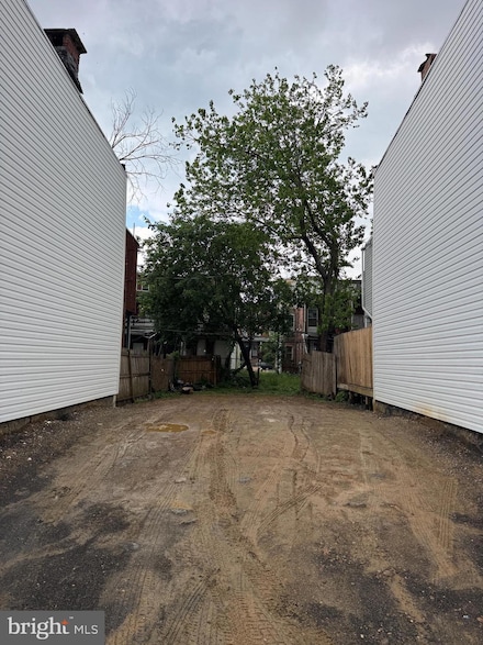 1604 Zarker St, Harrisburg, PA 17104