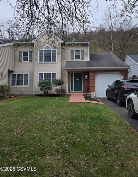 495 Meadow Ln, Danville, PA 17821