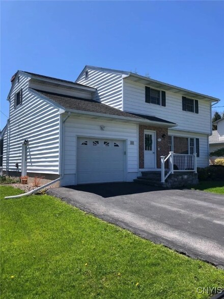 813 Talson Park Dr, Herkimer, NY 13350