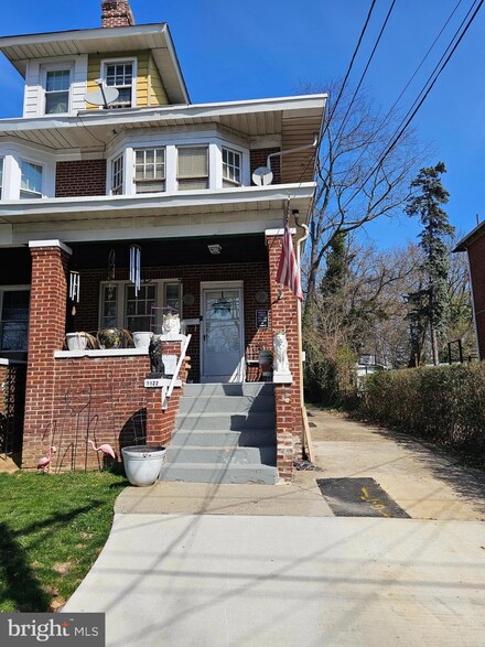 1122 Stuyvesant Ave, Trenton, NJ 08618