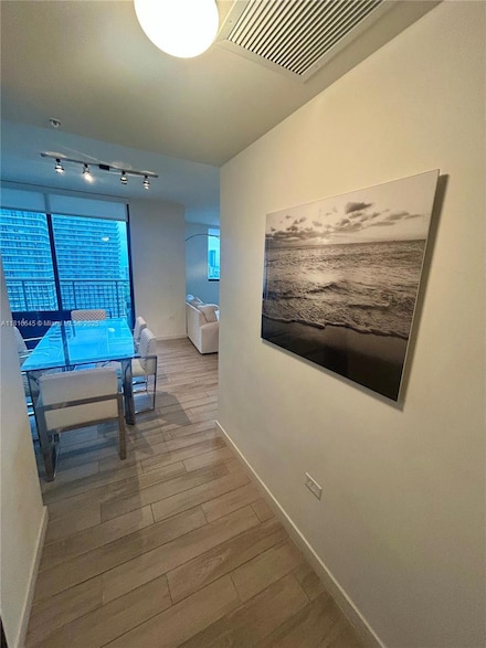 999 SW 1st Ave Unit 2804, Miami, FL 33130
