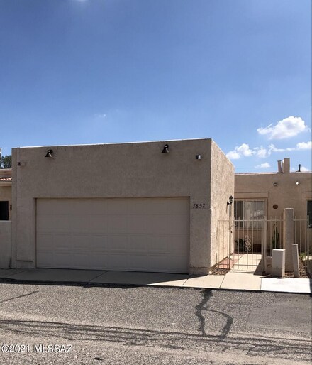7852 E 35th St, Tucson, AZ 85710