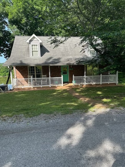 434 Hickman Shores Rd, Dover, TN 37058