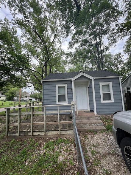 3618 Dubuque Ave, Des Moines, IA 50317