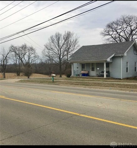 2083 Maue Rd, Miamisburg, OH 45342