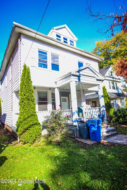 87 Delaware Ave, Albany, NY 12202