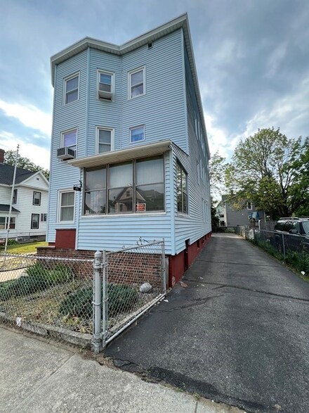 39 Keith St Unit 41, Springfield, MA 01108